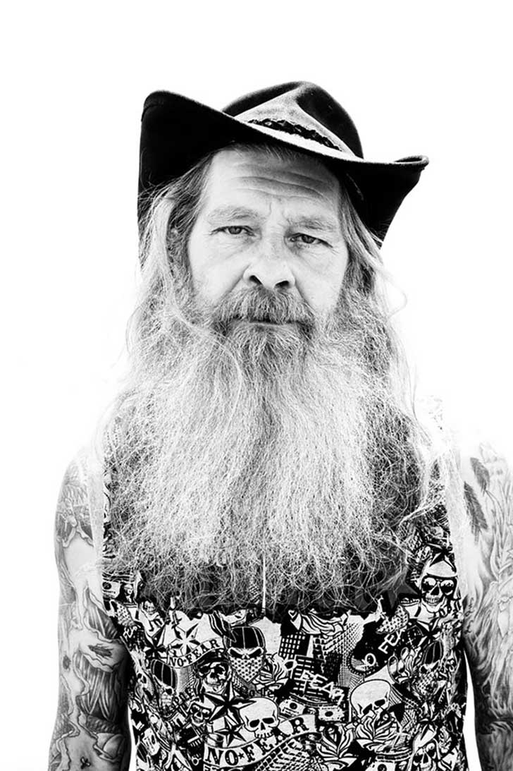 tattooed-elderly-people-34__605