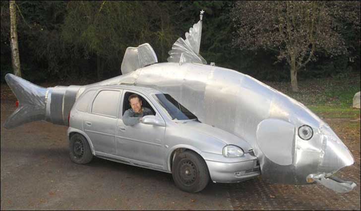 16-Incredibly-Ugly-Cars-Owned-by-Creative-People-3
