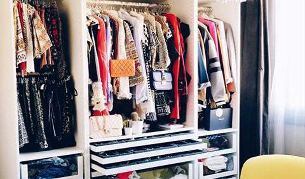 8 razones por las que debes hacer una limpieza de armario cuanto antes