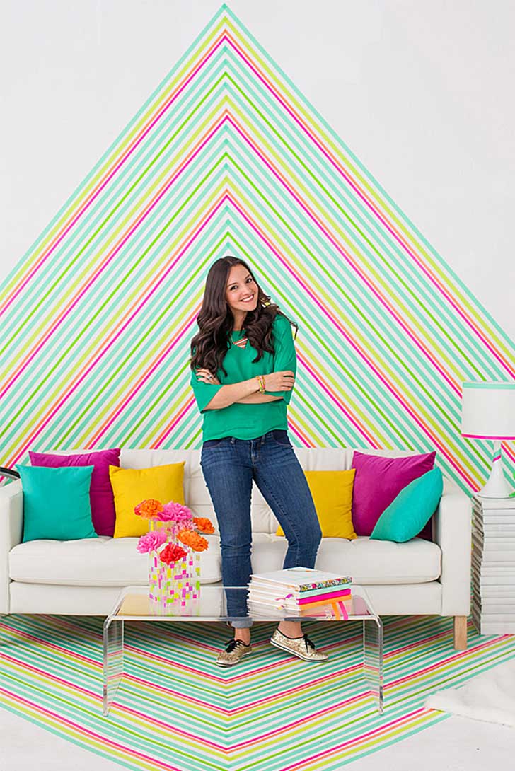 20-DIY-Temporary-Wallpaper-Using-Washi-Tape