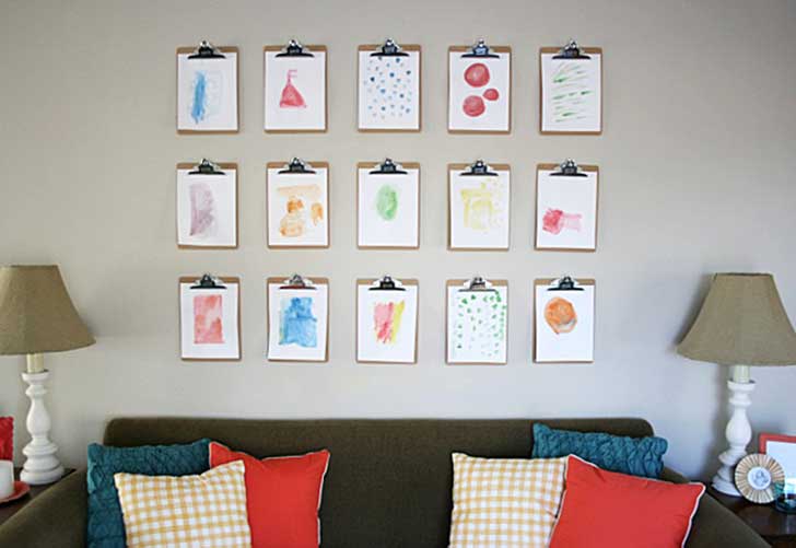 25-DIY-Kids-Clip-Board-Wall-Art