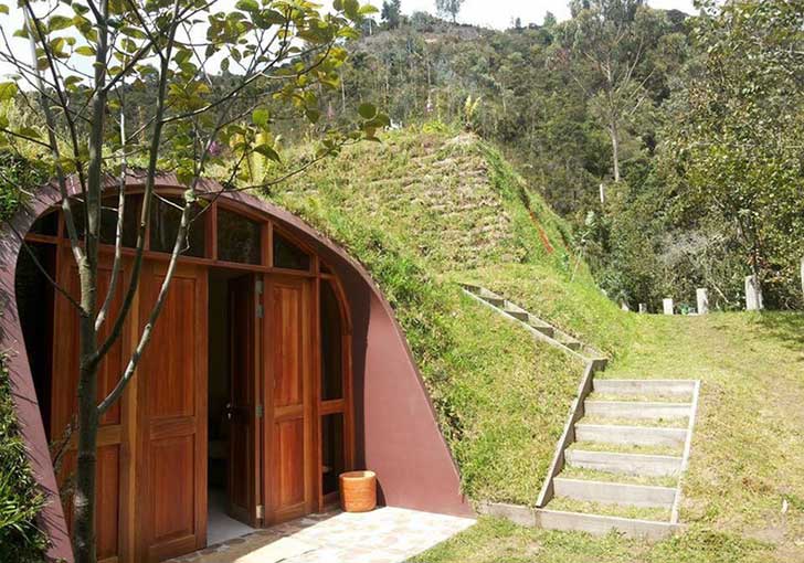 http---wp-prod-02.distractify.com-wp-content-uploads-2015-12-hobbit-homes-2
