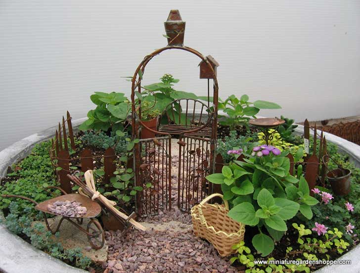 26 hermosos jardines en miniatura que te darán ganas de ser ...