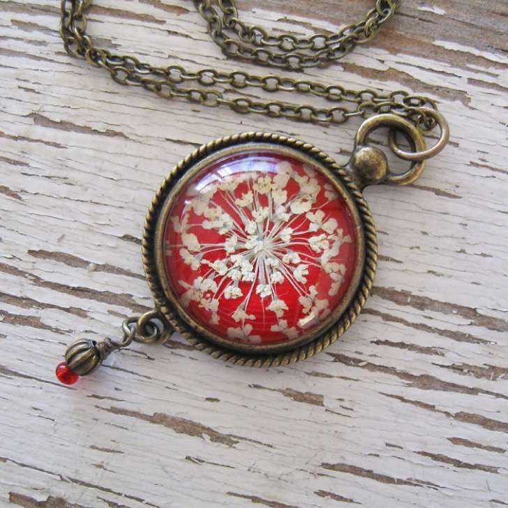 Handmade-Botanical-Jewelry-by-Adrienne-DeLoe-574402637fe56__700 2