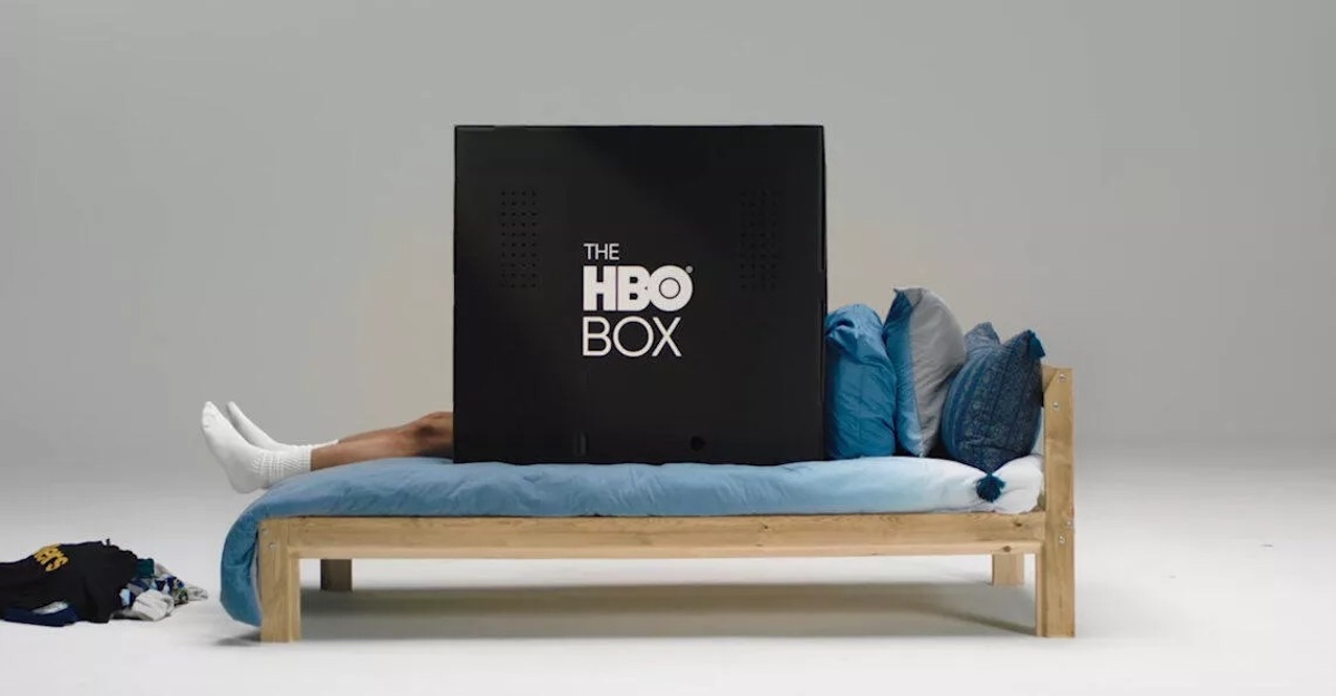 HBO regala una enorme caja negra para que te escondas solo y veas tu serie favorita con tranquilidad