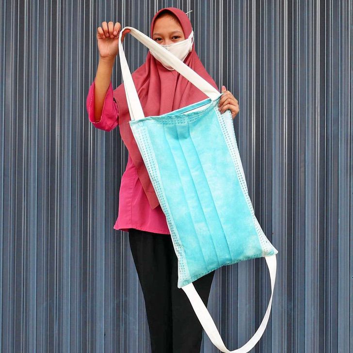 Nueva cartera con forma de mascarilla. Que el COVID-19 no sea un  impedimiento para estar a la moda – Upsocl