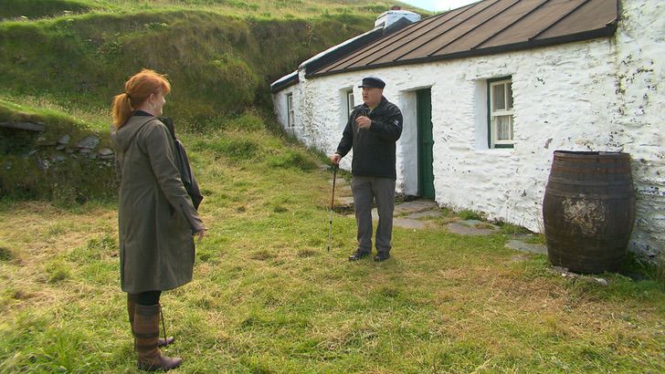 Remota isla irlandesa busca dos personas para trabajar en cabañas y