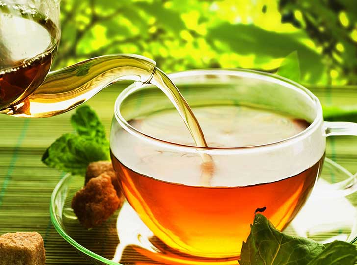 http://cdn2.upsocl.com/wp-content/uploads/immujer/2014/09/Green-tea-hair-rinse-for-natural-hair.jpg